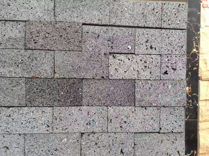 ��ɽ�rʯ��