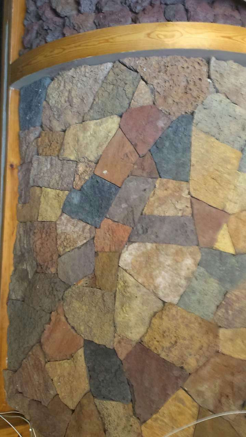 ��ɽ�rʯ��